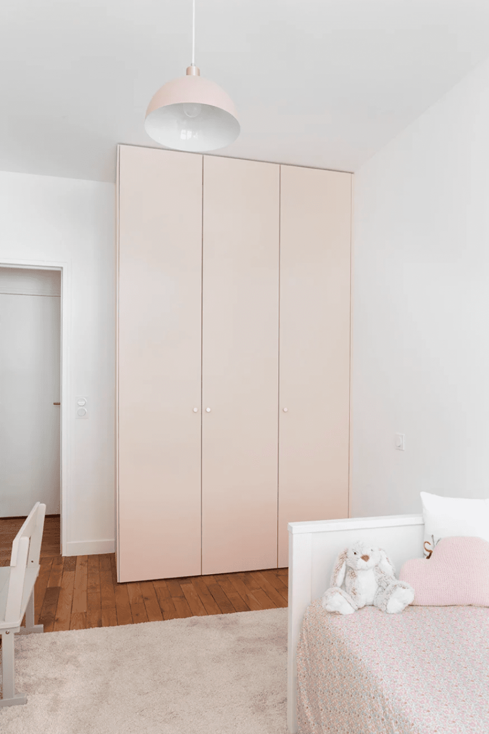 Plum Living Kleiderschrank für Kinder in BEIGE 01 - Beige rosé