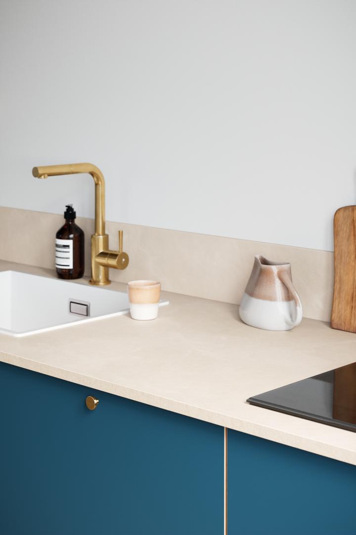 Worktop sample | Black Marble - Dune