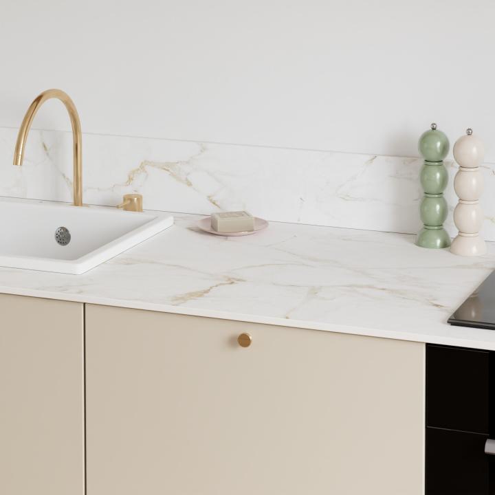 Backsplash Gold Marble