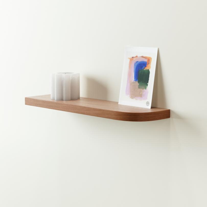 Curved floating shelf